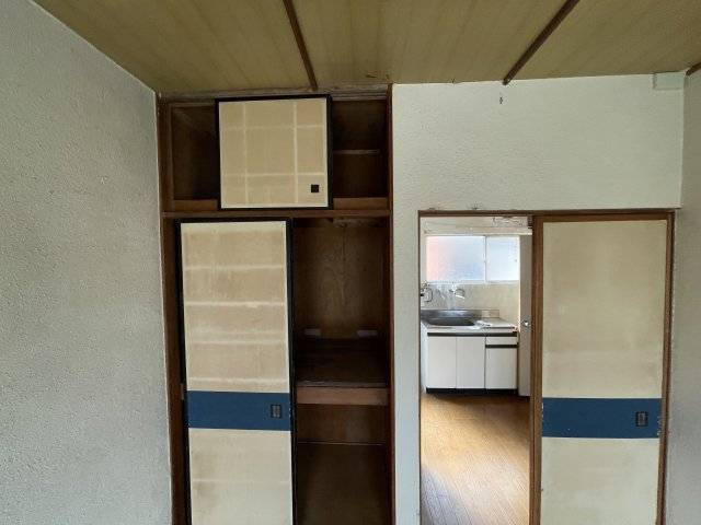 大町アパートの収納